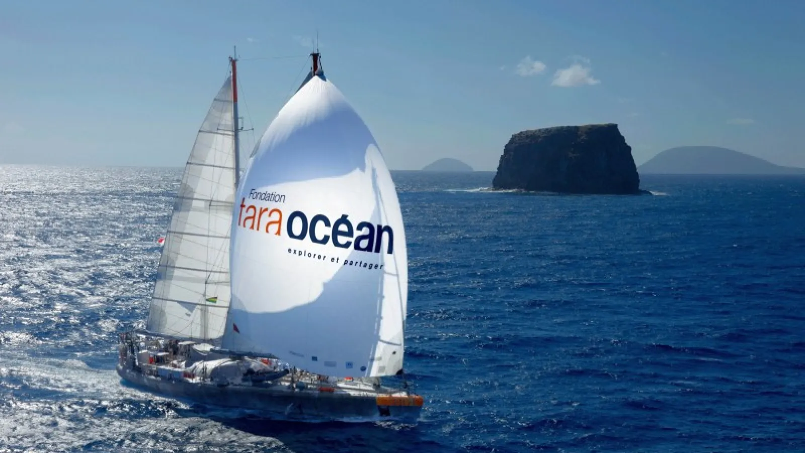 schooner Tara